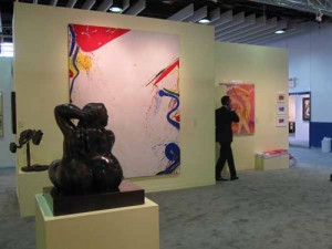 Fernando Botero bronze framed by a Sam Francis at Munich’s Galerie Thomas.