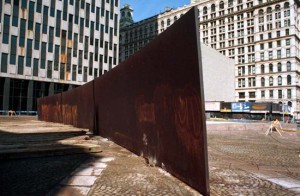 Richard Serra, Titled Arc, 1981. Site specific sculpture, destroyed in 1989.