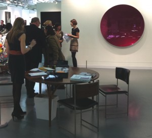 Lisson-up: Feverish activity under the serene gaze of an Anish Kapoor