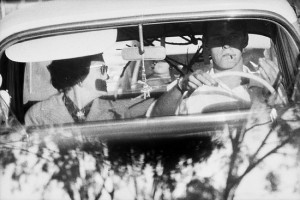 David Goldblatt, While in traffic, homage to Federico Fellini, Johannesburg. 1967. Silver gelatin print on fibre based paper, 30 x 40 cm. Courtesy of Goodman Gallery, Johannesburg