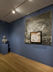 Installation view of Jeff Koons's Italian Woman (1986) and John Currin's Intimité (2011)