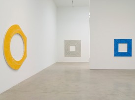 Installation shot, Robert Mangold exhibition under review. 2014 Robert Mangold/Artists Rights Society (ARS), New York, Pace Gallery