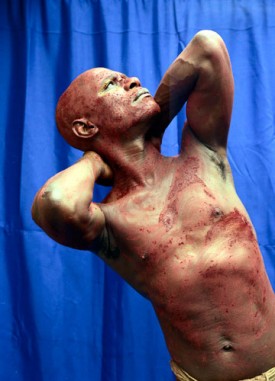 Samuel Fosso, Le rêve de mon grand-père, 2003. C-print, 116 x 86 cm. Courtesy of the Walther Collection.