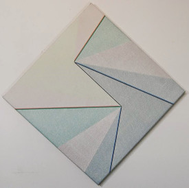 Katrina Blannin, Diamond Light 50, 2014, (Tonal Rotation with Pink/Green: Blue/Black Demarcation), 2014. Acrylic on linen, 50 x 50 cm. Copyright of the artist image by courtesy of Eagle Gallery.