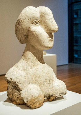 Pablo Picasso, Tête de femme au chignon, Boisgeloup (1931 (Plaster),  April, July 1937)