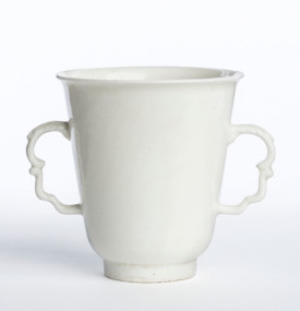 Meissen porcelain cup, c.1715 © Edmund de Waal/Ian Skelton