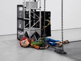 Jordan Wolfson, Colored sculpture, 2016. Mixed media, dimensions variable. Courtesy Sadie Coles HQ, London and David Zwirner, New York.