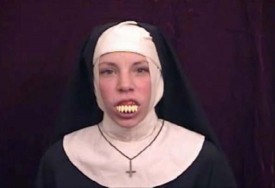 Alex Bag, Coven Services, 2004. Videotape transferred to digital storage, sound, TRT: 14:40. Courtesy of the artist and Team.