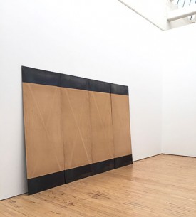 Tropical Tan, 1967-68. Wrinkle finish paint on black steel 96 x 144 inches installed. Courtesy the artist. Photo: Rebecca Allan
