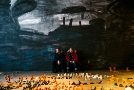 Lutz & Guggisberg, Tiere und Möbel / Animals and Furniture, 2019. Installation view, Québec Biennial 2019