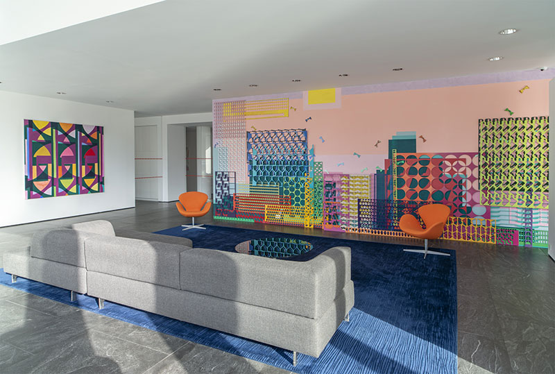 Jennifer Riley at 1GAPGallery, Grand Army Plaza, Brooklyn - artcritical